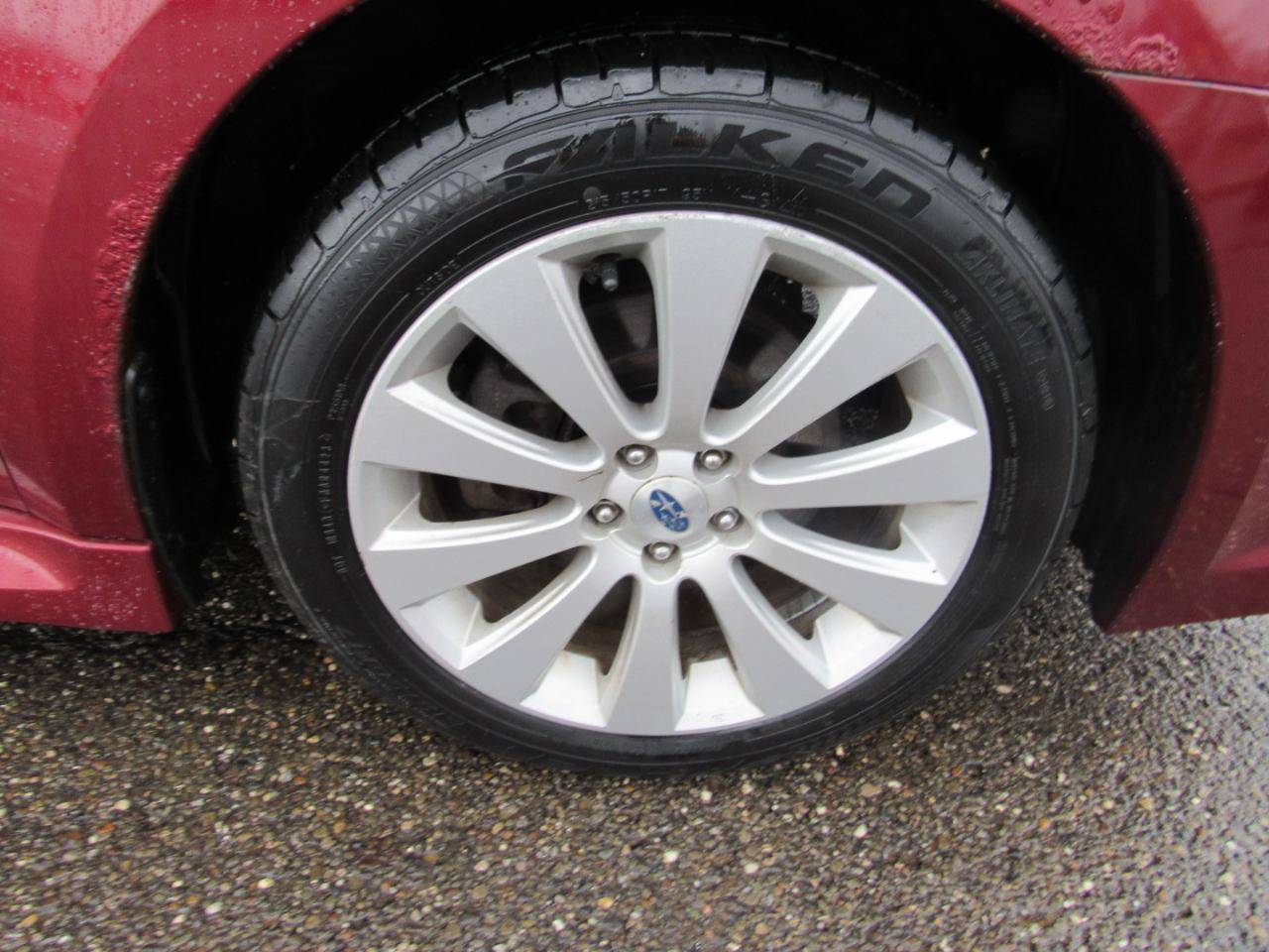 Used 2012 Subaru Legacy 2.5i Limited image 11