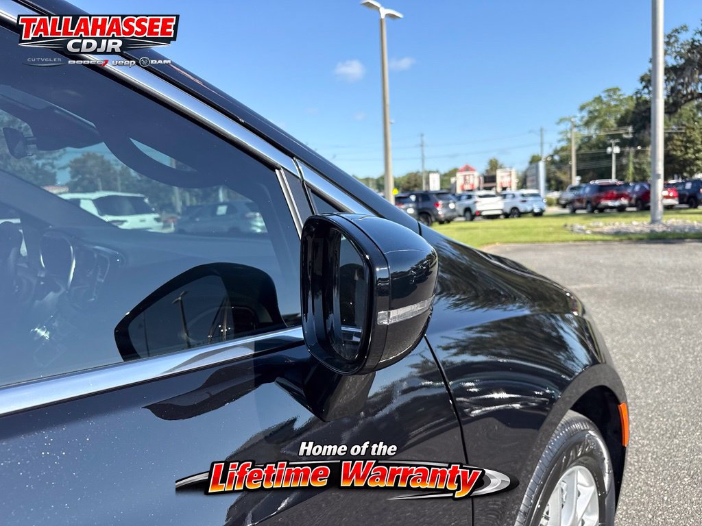 New 2027 Chrysler Pacifica LX FWD image 13