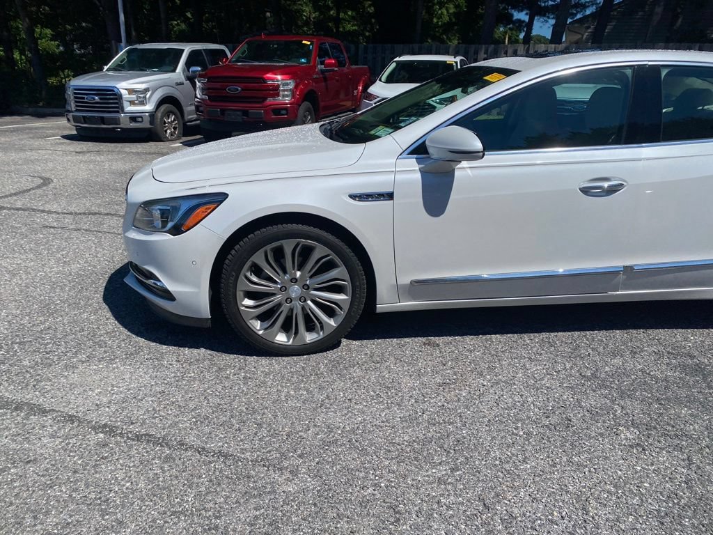 Used 2017 Buick LaCrosse Premium w/ Driver Confidence Package #2 FWD image 3