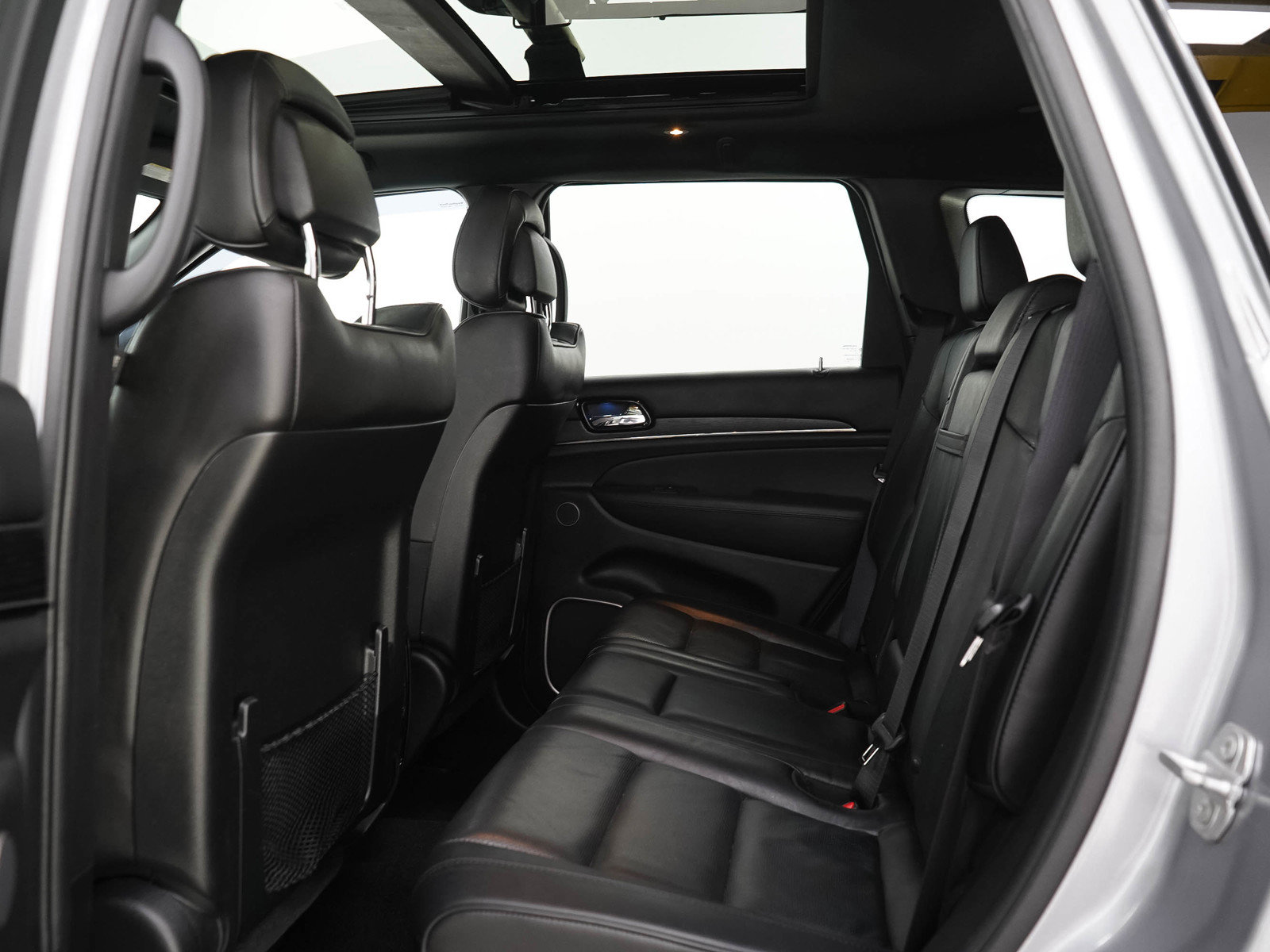 Used 2021 Jeep Grand Cherokee High Altitude AWD/4WD image 15