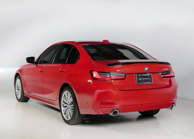 Used 2023 BMW 330i xDrive Sedan image 5