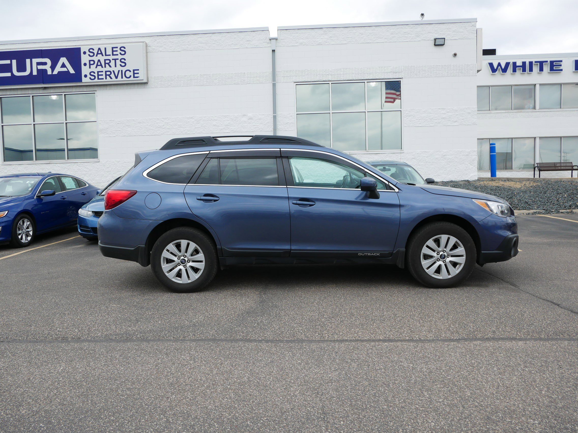 Used 2016 Subaru Outback 2.5i Premium w/ Popular Package #2 AWD/4WD video 2