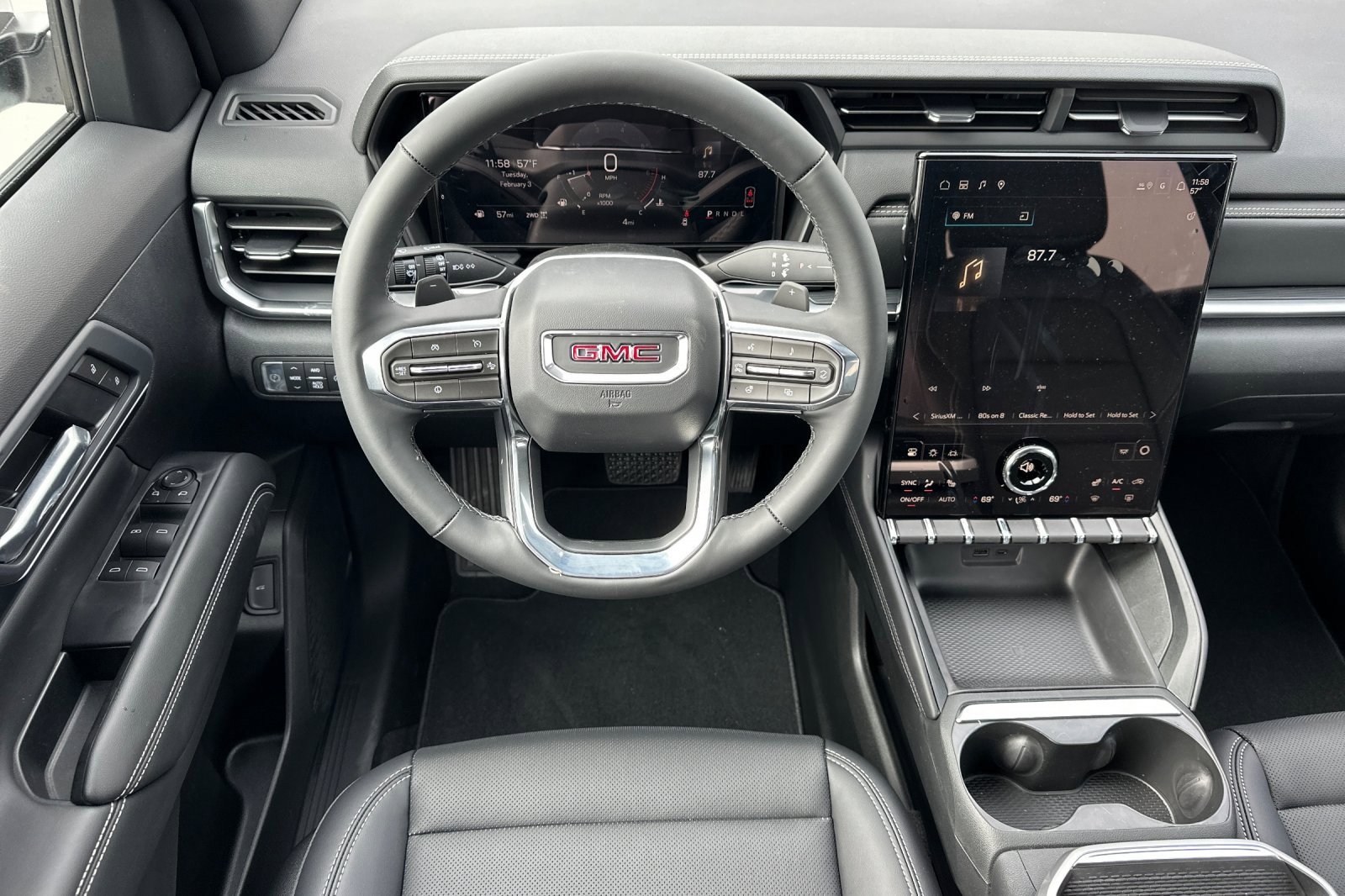 New 2026 GMC Terrain Elevation w/ Elevation Premium Package image 15