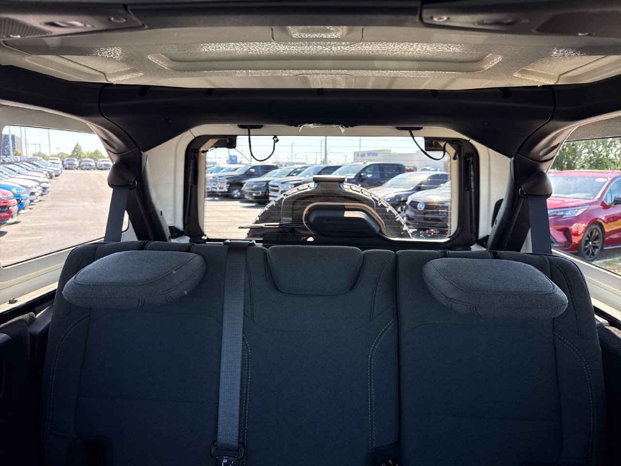 Certified 2025 Jeep Wrangler Unlimited Sport AWD/4WD image 23