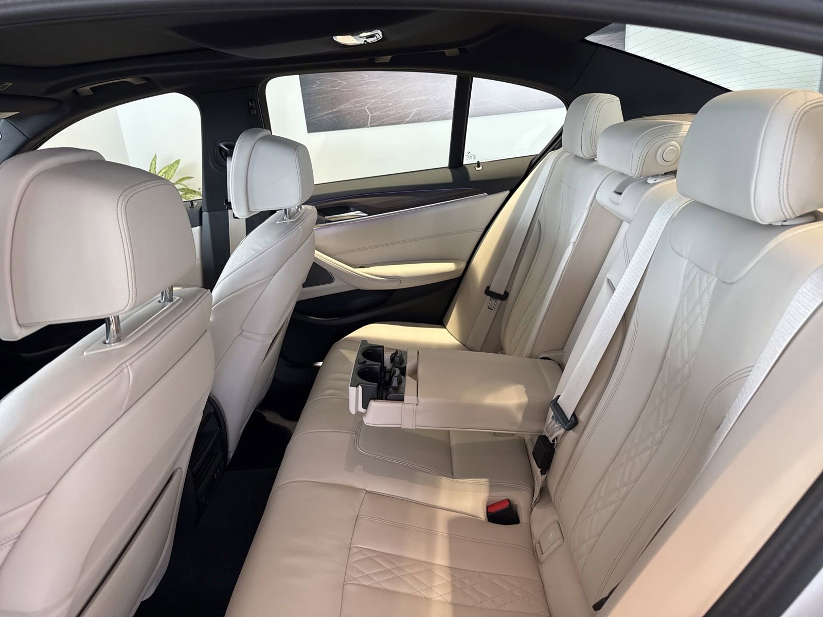 Used 2023 BMW 540i xDrive w/ Premium Package AWD/4WD image 33