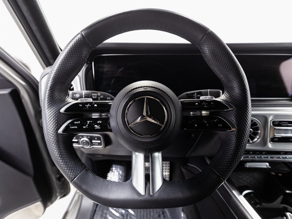 Used 2025 Mercedes-Benz G 550 image 12