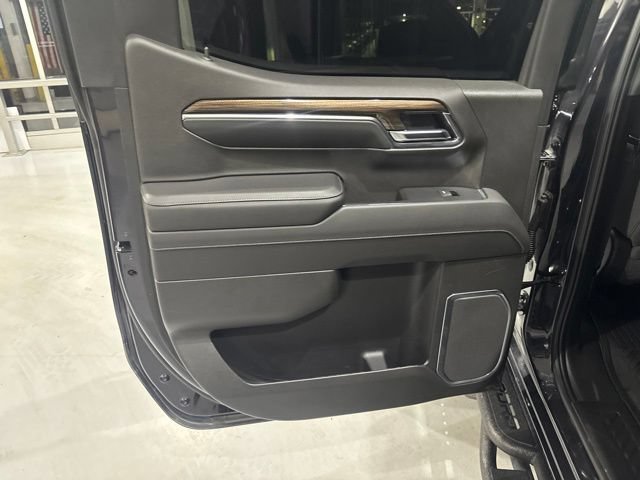 Used 2022 Chevrolet Silverado 1500 LT Trail Boss w/ Convenience Package II AWD/4WD image 30