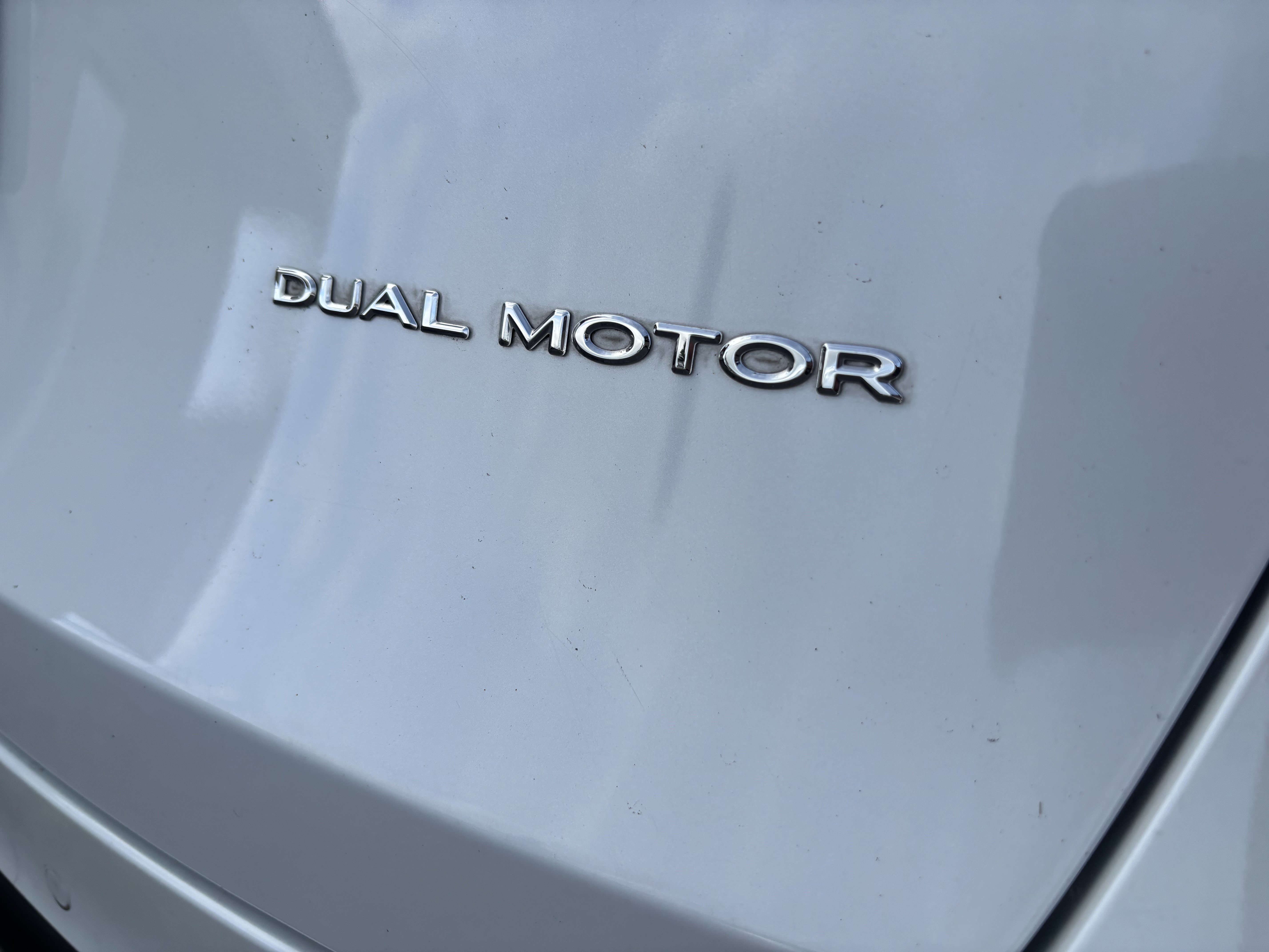 Used 2021 Tesla Model Y Long Range image 27