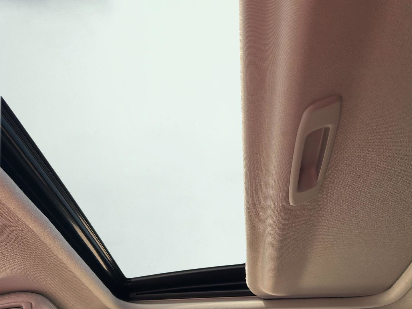 Used 2025 Subaru Crosstrek 2.0i Premium image 21