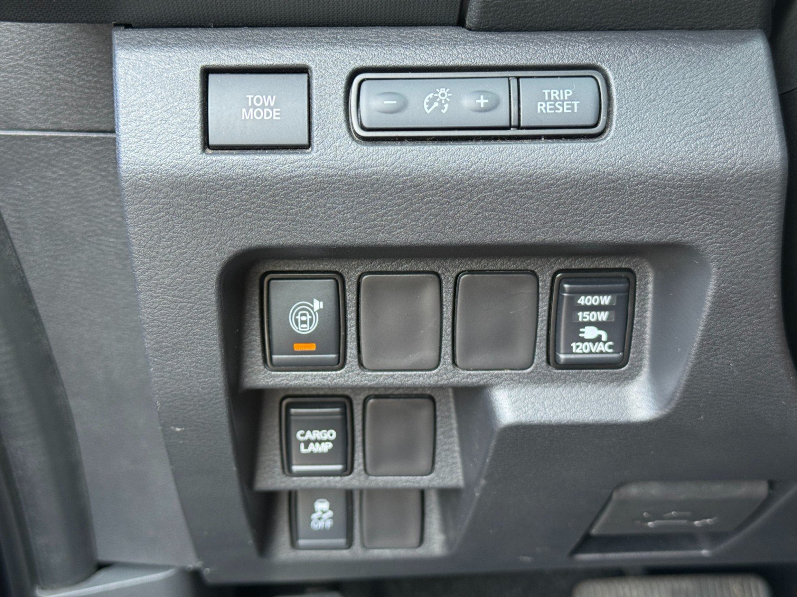 Used 2022 Nissan Frontier Pro-X RWD image 16