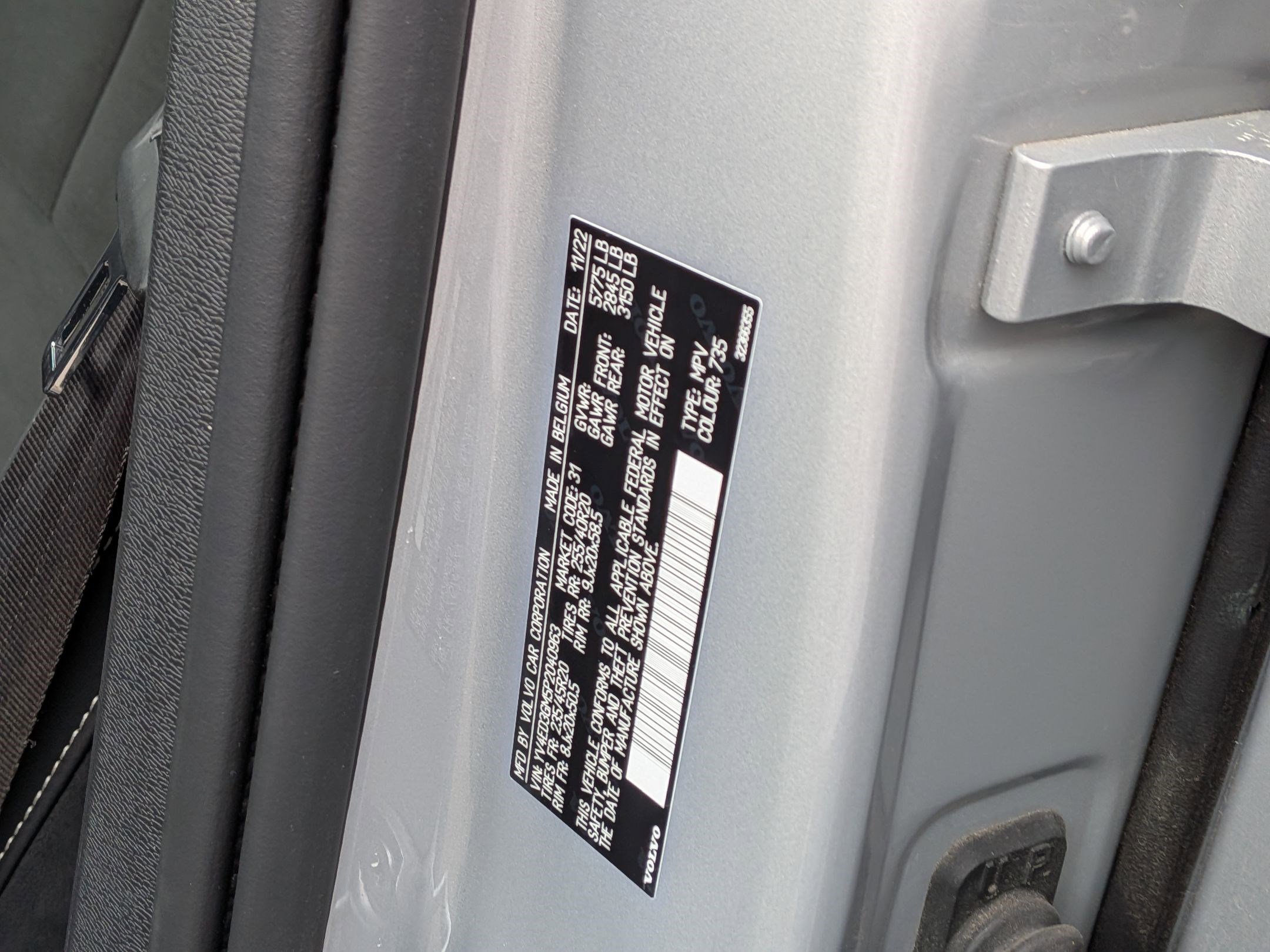 Certified 2023 Volvo C40 P8 Recharge Ultimate image 33