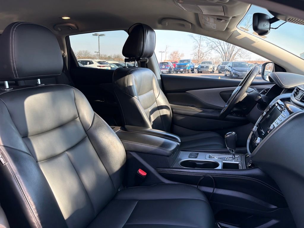 Used 2022 Nissan Murano SV image 25