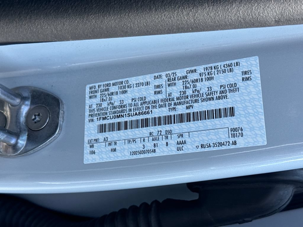Used 2025 Ford Escape ST-Line FWD image 25