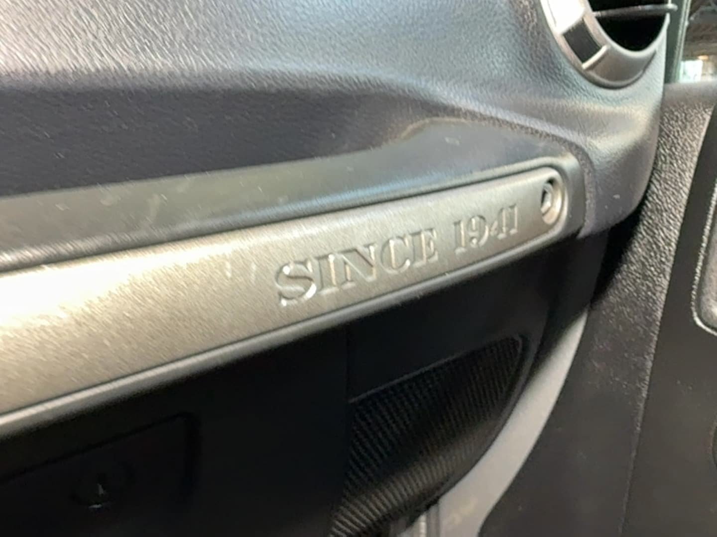 Used 2013 Jeep Wrangler Unlimited Sport AWD/4WD image 19
