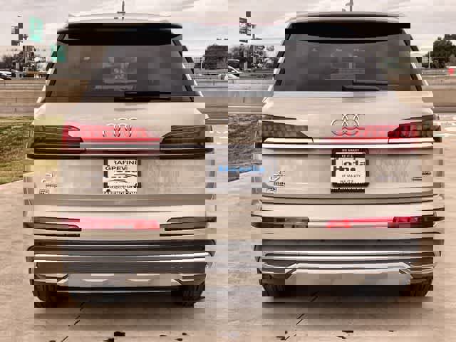 Used 2023 Audi Q7 2.0T Premium w/ Convenience Package image 6