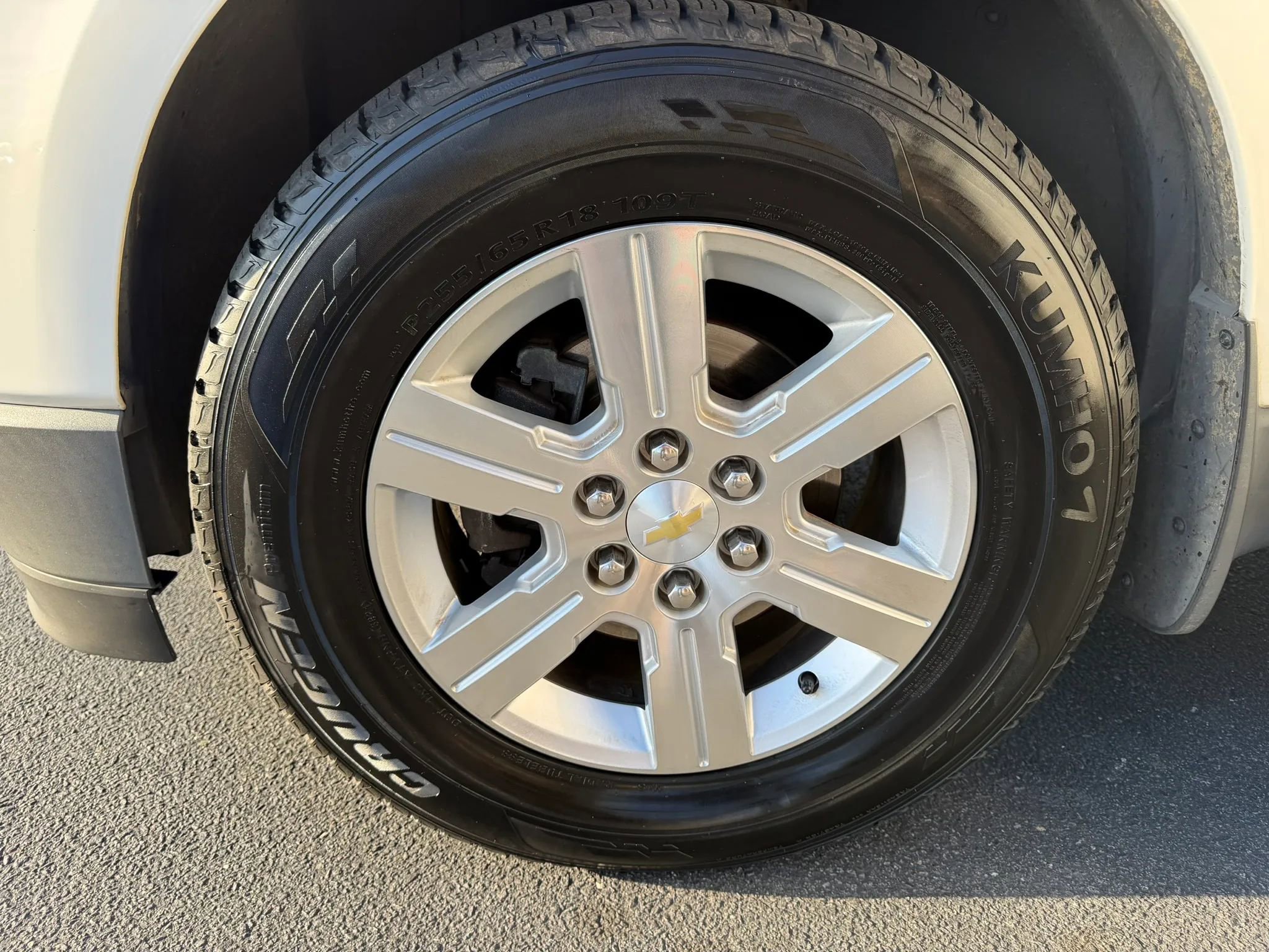 Used 2012 Chevrolet Traverse LT image 26