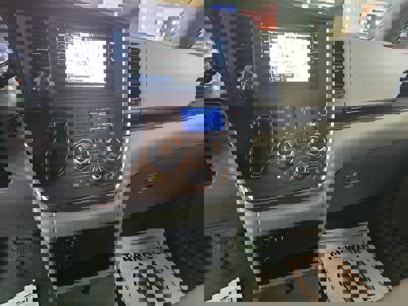 Used 2017 Toyota Sienna XLE w/ XLE Navigation Package image 26