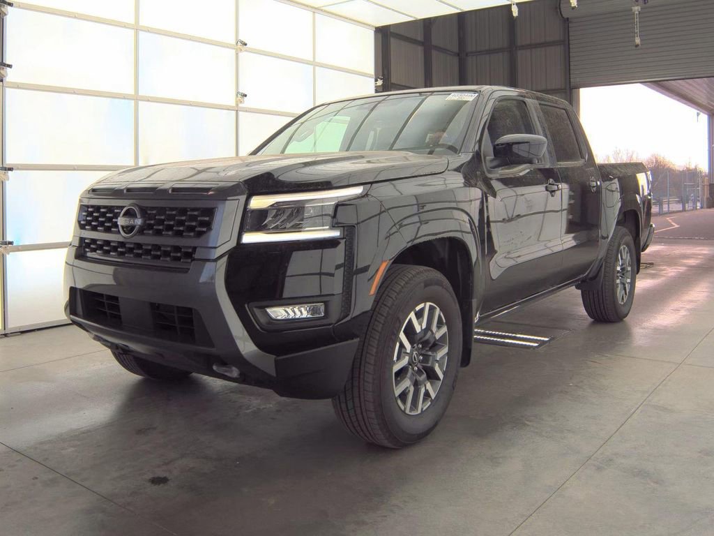 Certified 2025 Nissan Frontier SL AWD/4WD image 2