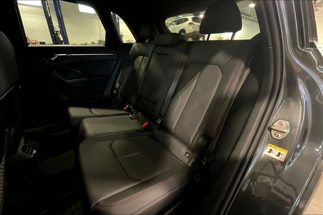 Certified 2025 Audi Q3 2.0T Premium Plus w/ Premium Plus Package AWD/4WD image 26