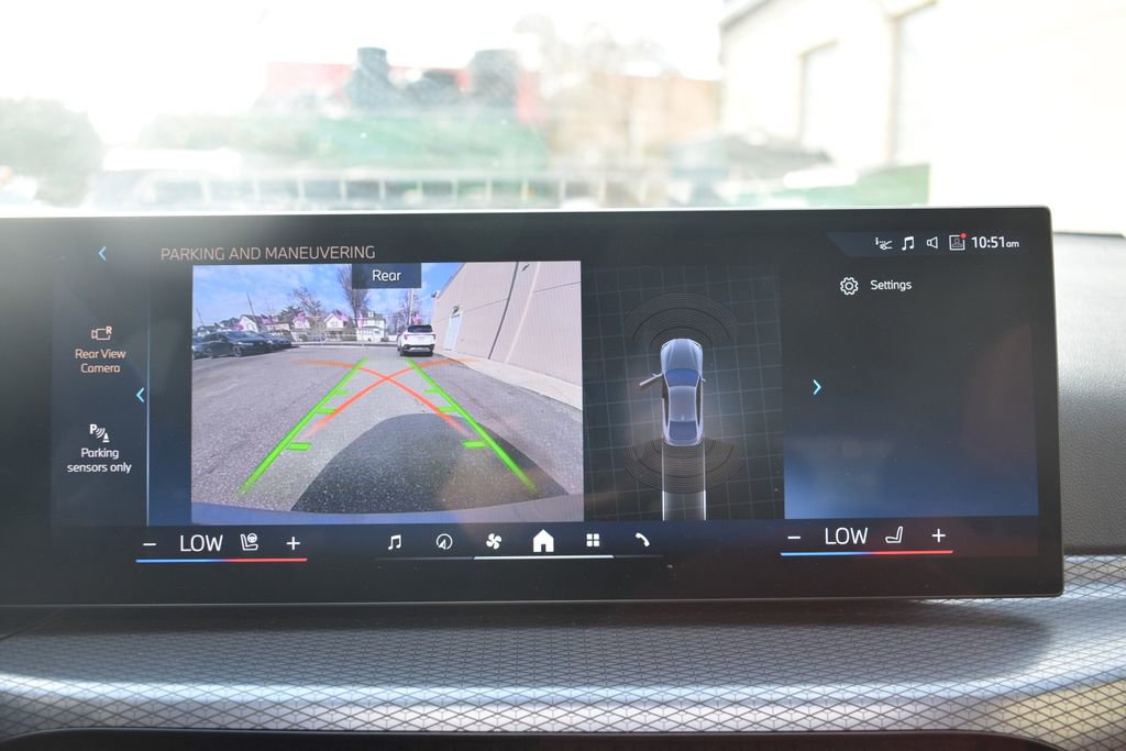 Used 2025 BMW 430i xDrive w/ Premium Package image 18