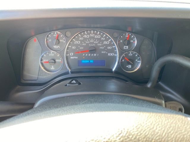 Certified 2024 GMC Savana 2500 Extended w/ Driver Convenience Package image 9