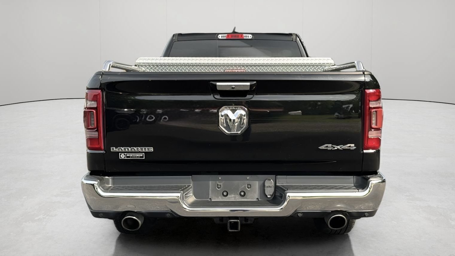 Used 2022 RAM 1500 Laramie AWD/4WD image 8
