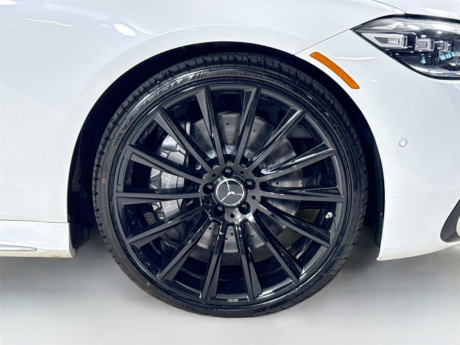 Used 2024 Mercedes-Benz S 580 4MATIC Sedan image 38