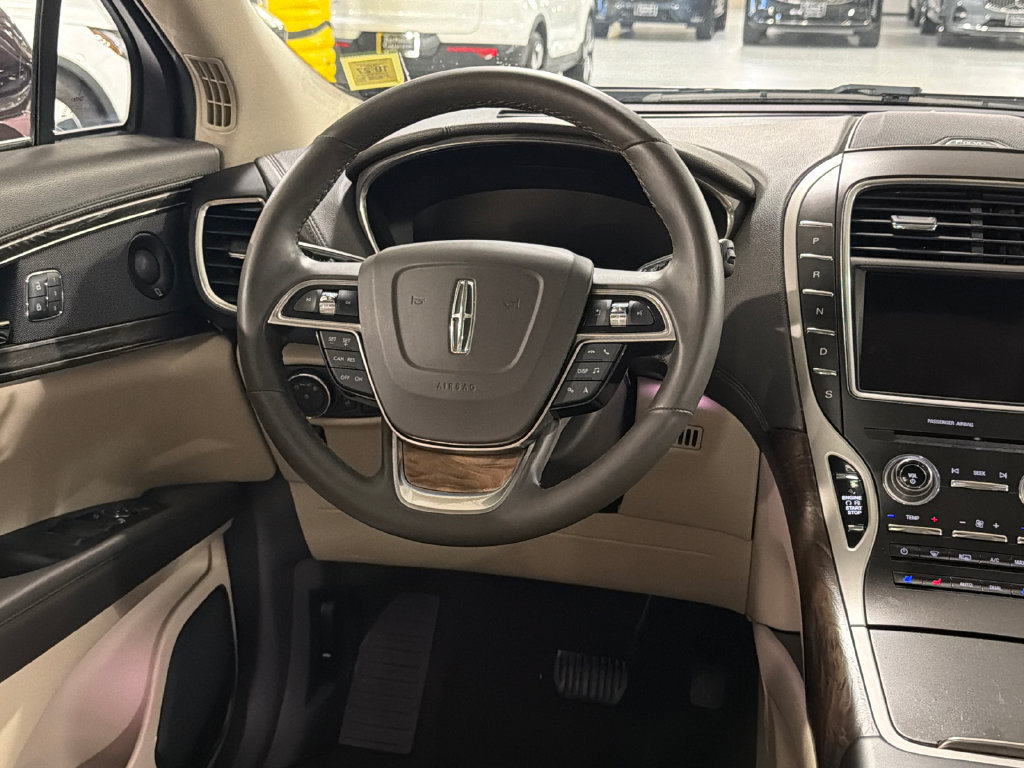 Used 2019 Lincoln Nautilus Reserve AWD/4WD image 24