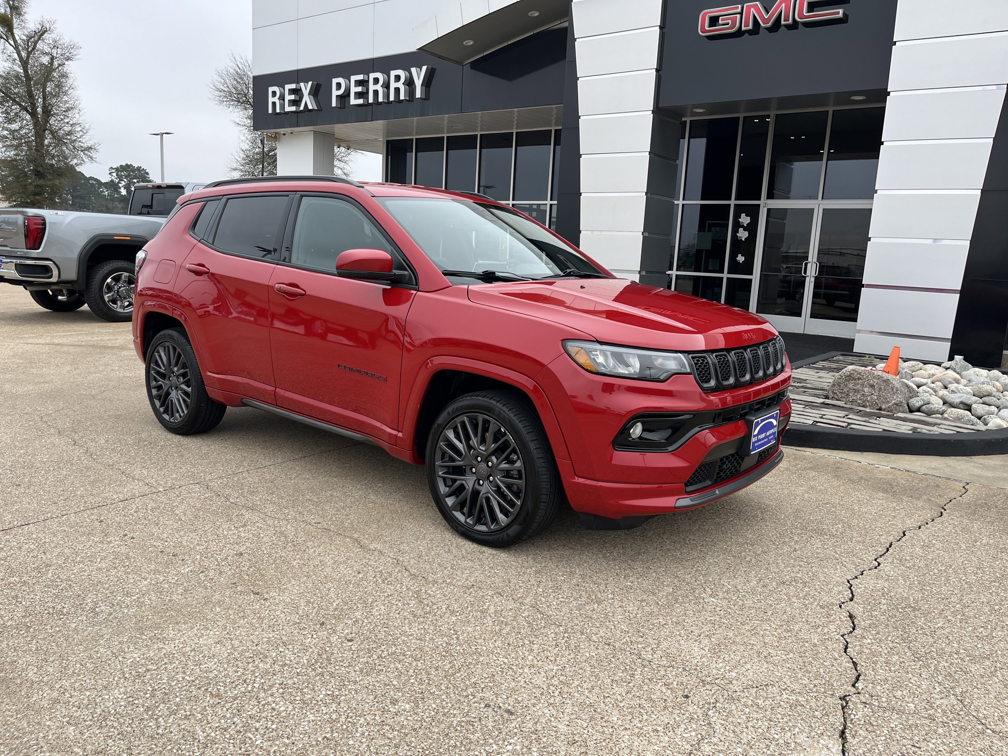 Used 2024 Jeep Compass Limited image 2