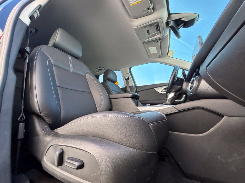 Used 2024 Chevrolet Blazer LT FWD image 27