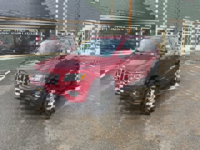 Used 2014 Jeep Grand Cherokee Laredo w/ Quick Order Package 23E image 4