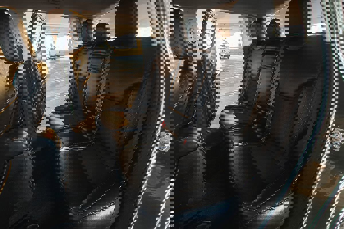 Used 2019 Jeep Compass Latitude image 14