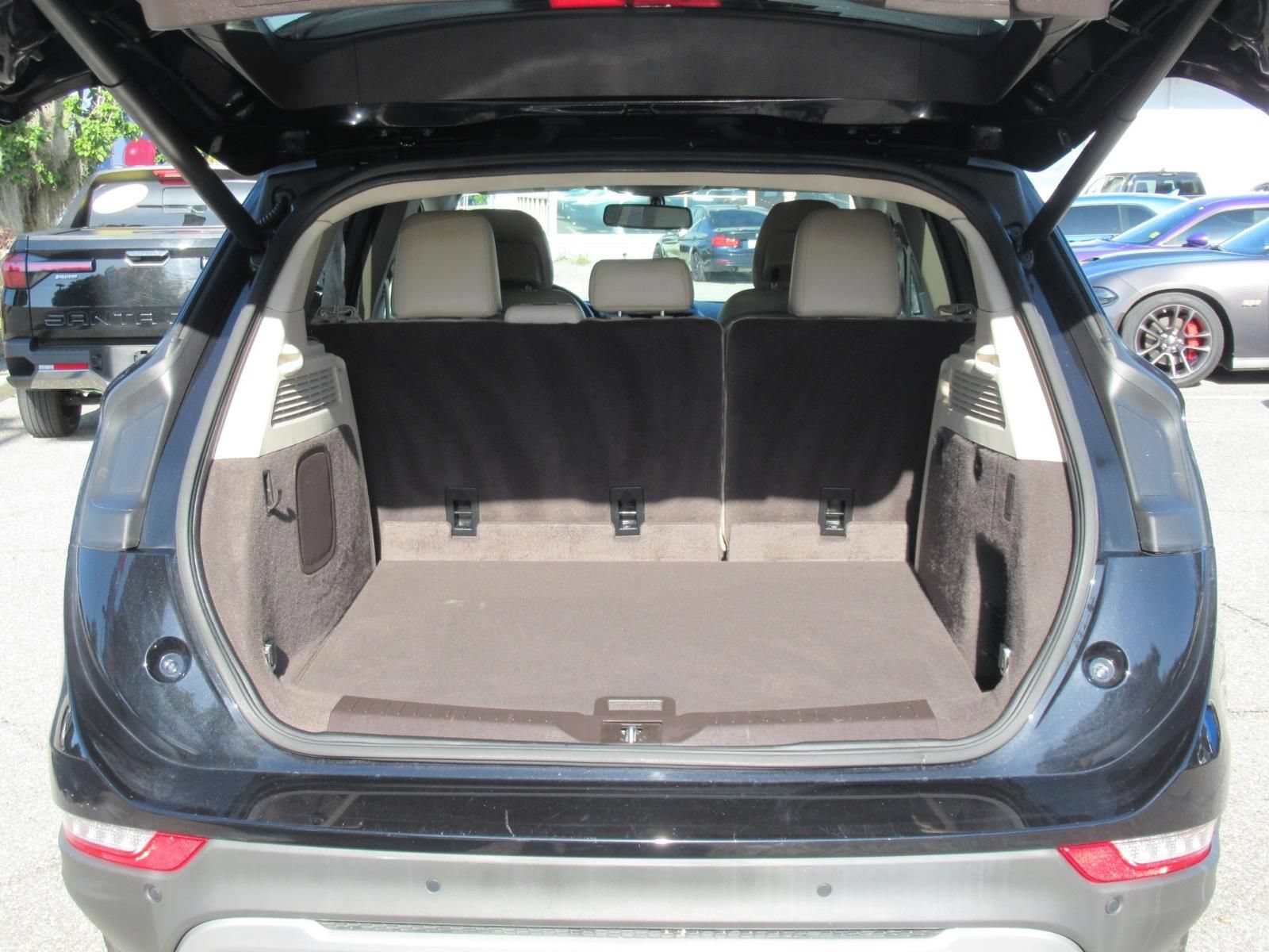 Used 2019 Lincoln MKC Premiere FWD image 35