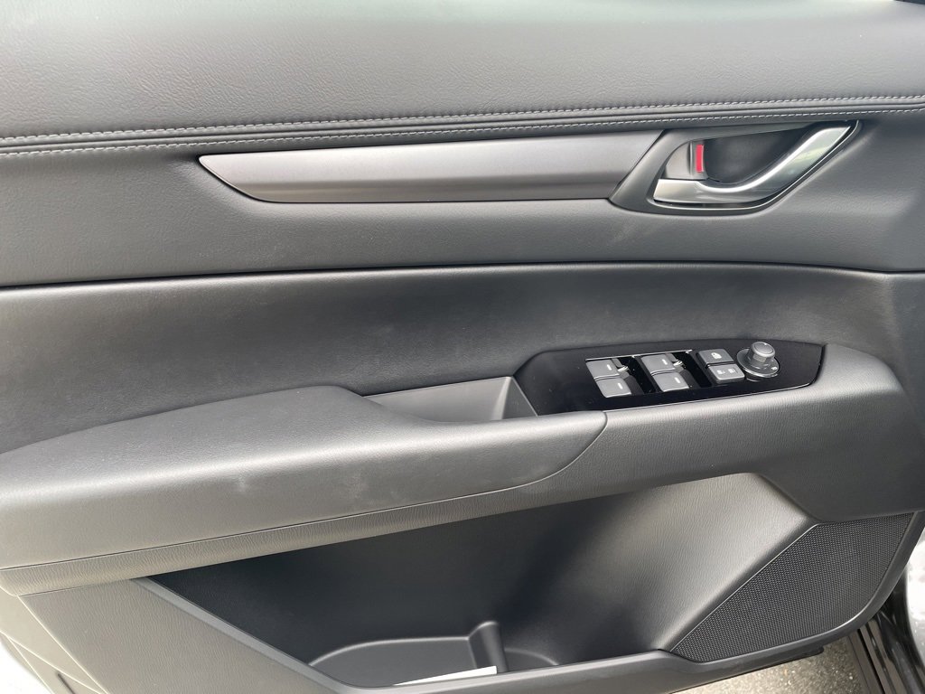 New 2025 MAZDA CX-5 AWD 2.5 S w/ Select Package image 13