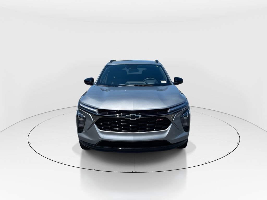 New 2026 Chevrolet Trax RS w/ Driver Confidence Package FWD image 3