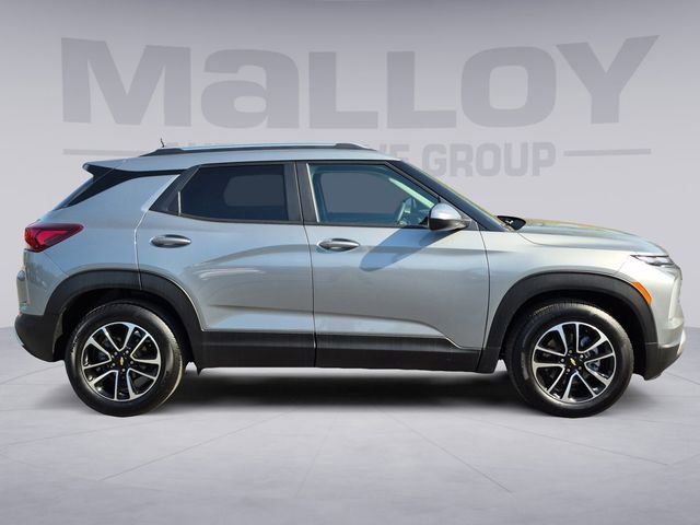 Used 2026 Chevrolet TrailBlazer LT w/ Convenience Package FWD image 6