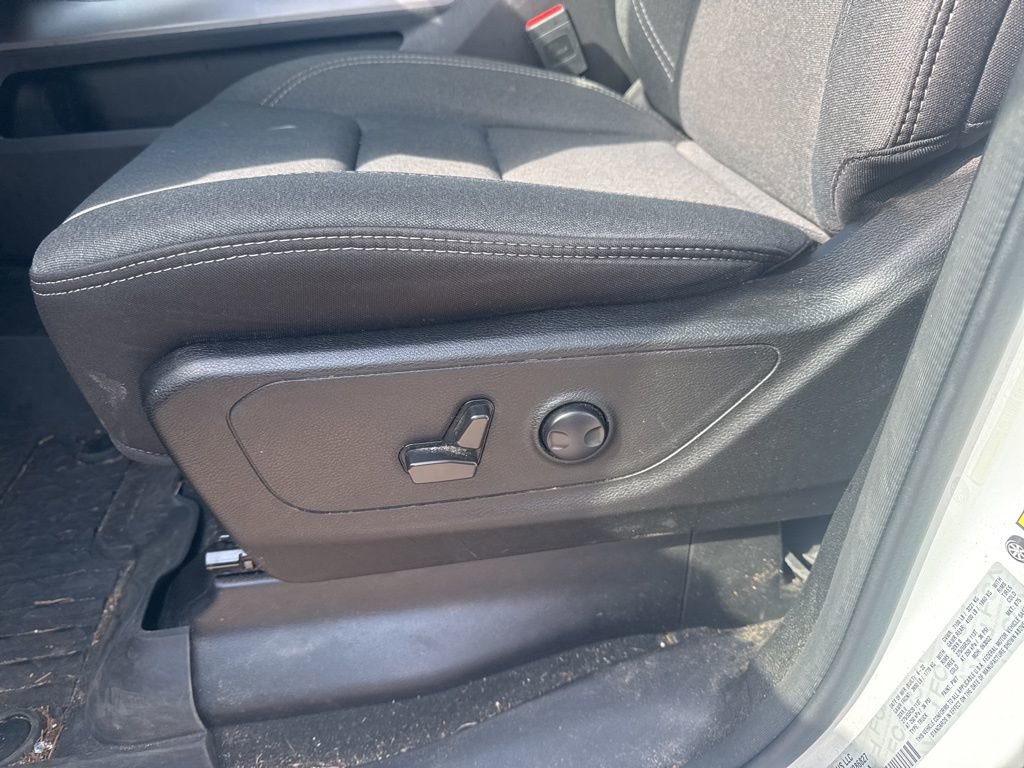 Used 2022 RAM 1500 Big Horn AWD/4WD image 17
