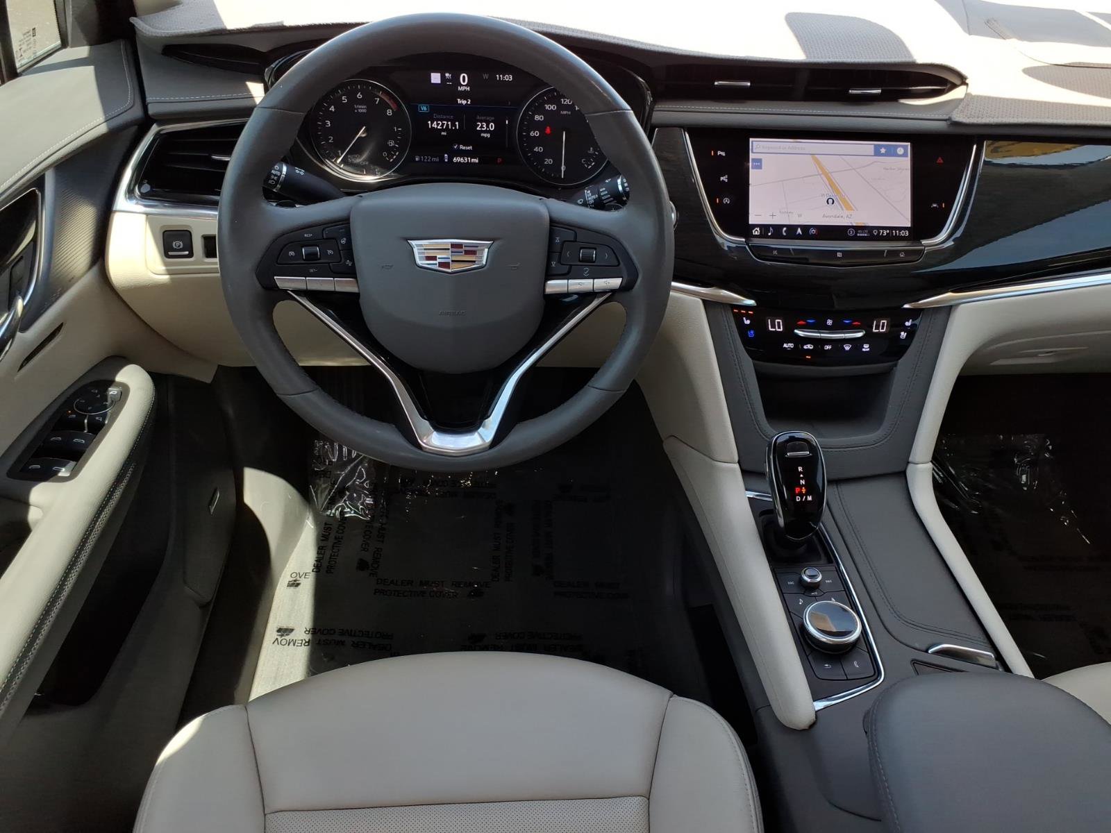 Used 2020 Cadillac XT6 Premium Luxury FWD image 17