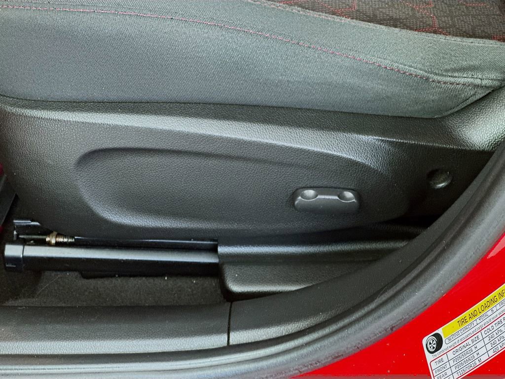 Used 2019 Chevrolet Sonic LT w/ Convenience Package FWD image 20