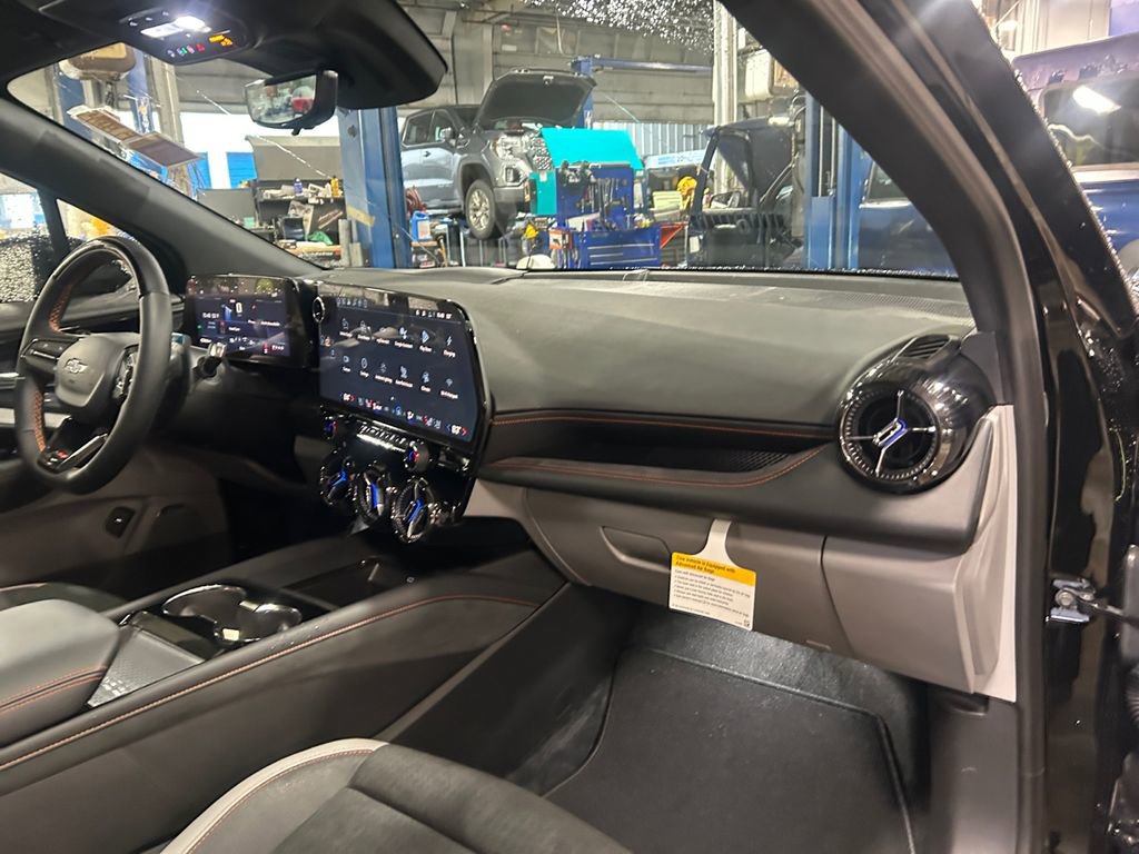 New 2026 Chevrolet Blazer EV SS AWD/4WD image 27