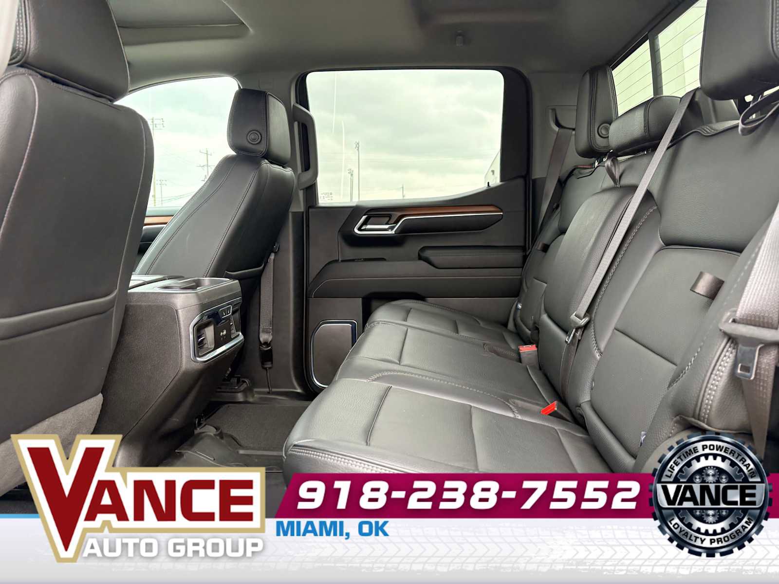 Used 2024 GMC Sierra 1500 Denali w/ Denali Reserve Package AWD/4WD image 14