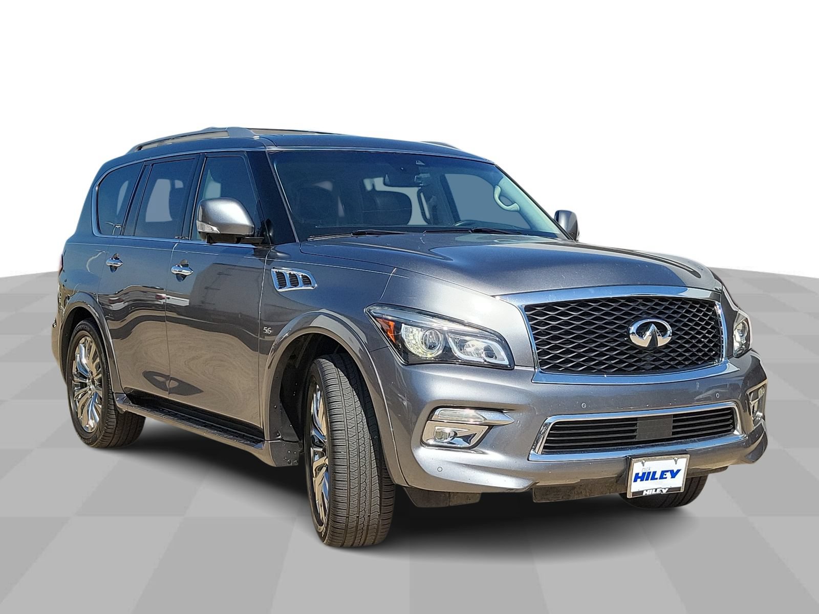 Used 2017 INFINITI QX80 2WD w/ Driver Assistance Package image 2