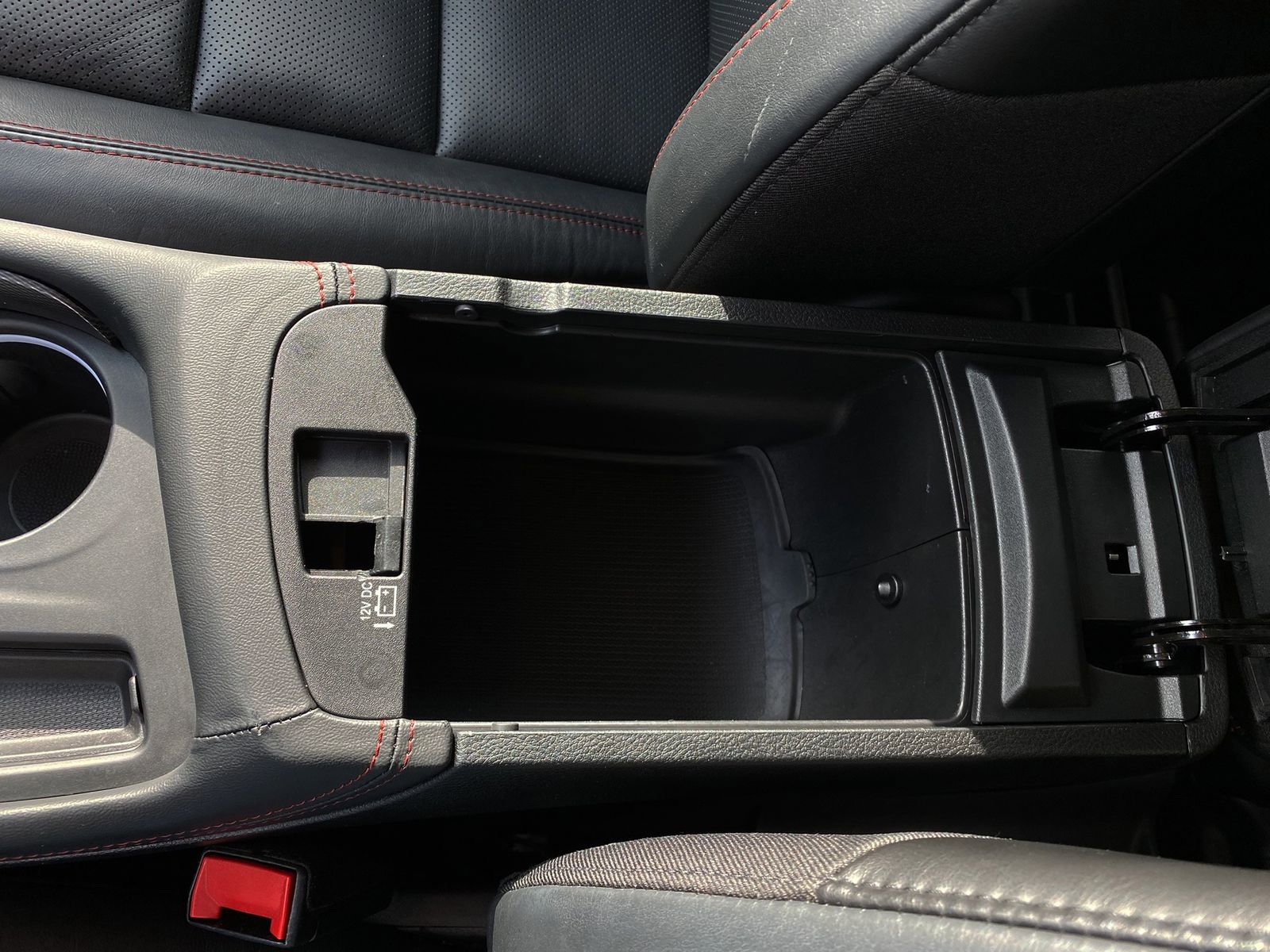 Used 2024 Dodge Durango GT image 19