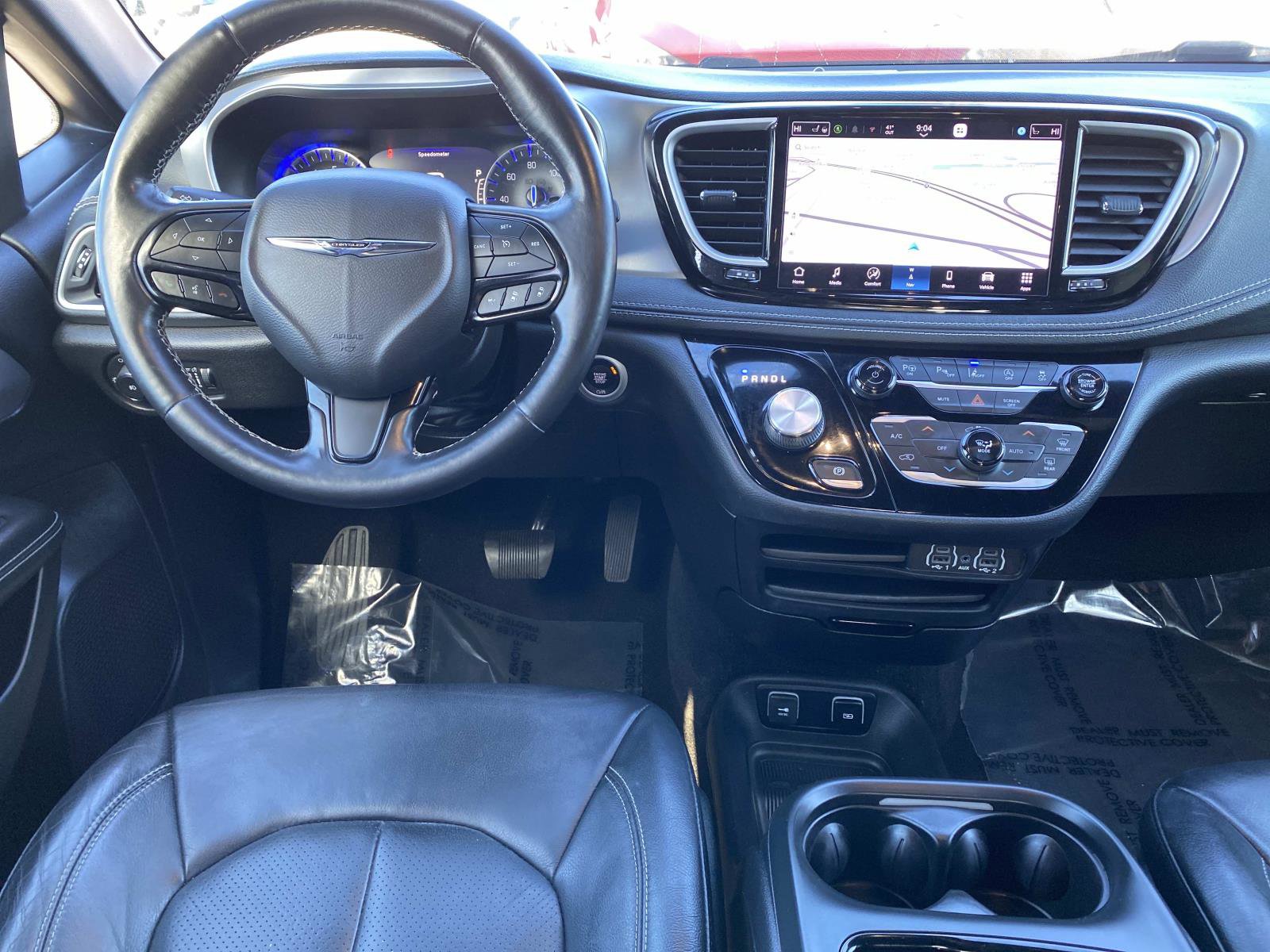 Used 2021 Chrysler Pacifica Touring-L w/ Premium & Safety Sphere Group image 10