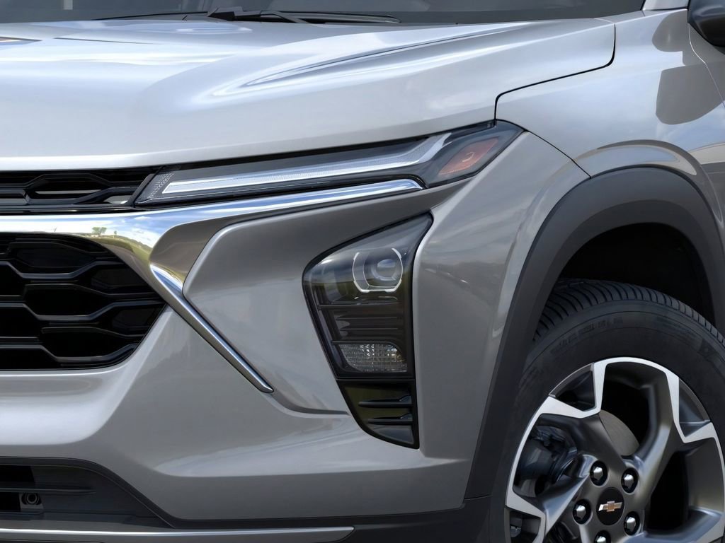 New 2026 Chevrolet Trax LT w/ LT Convenience Package FWD image 10