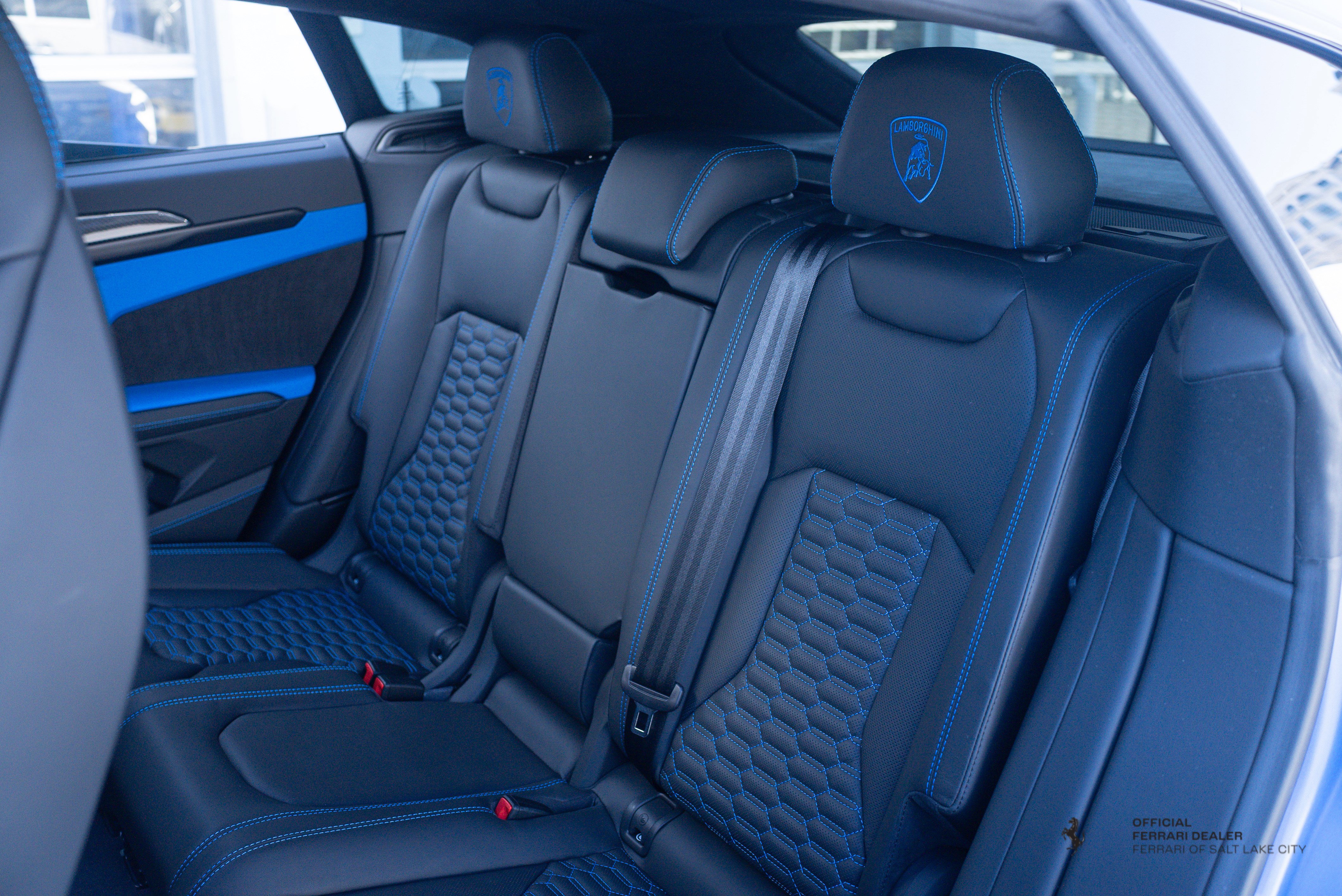 Used 2022 Lamborghini Urus image 15