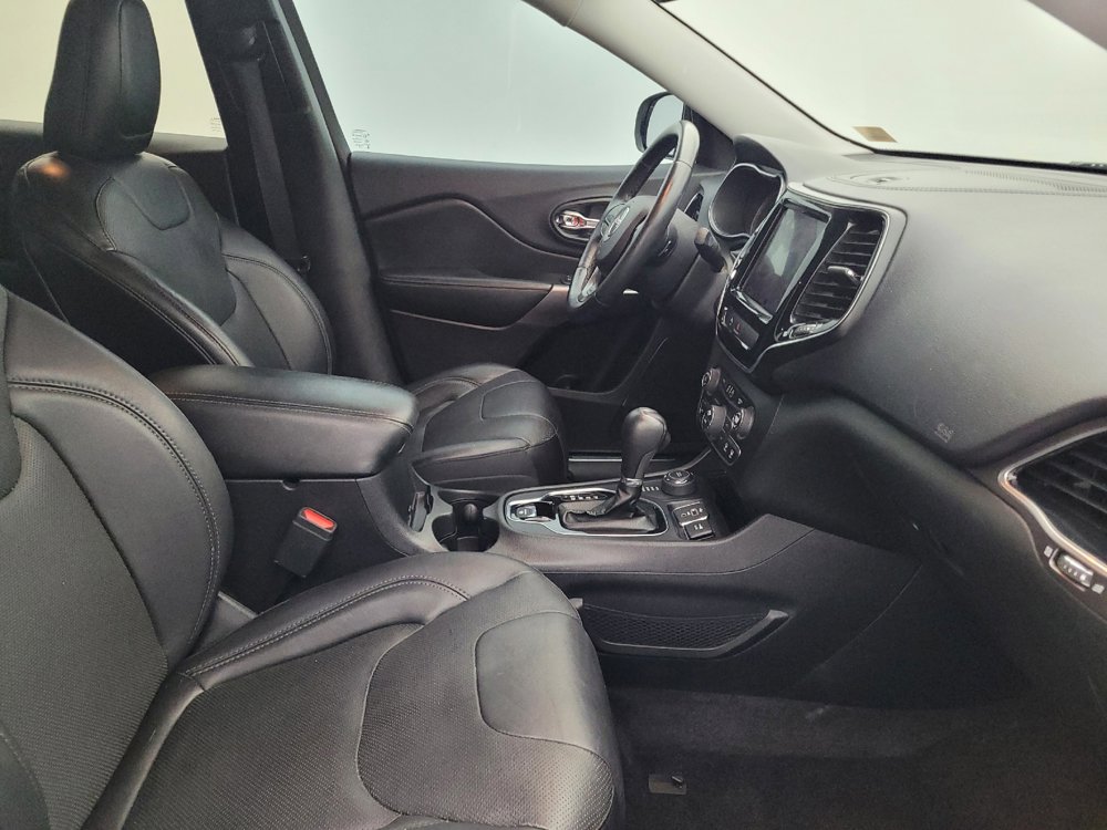 Used 2019 Jeep Cherokee Limited AWD/4WD image 21