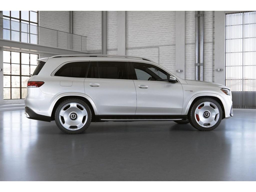 Used 2023 Mercedes-Benz GLS 63 AMG 4MATIC image 18
