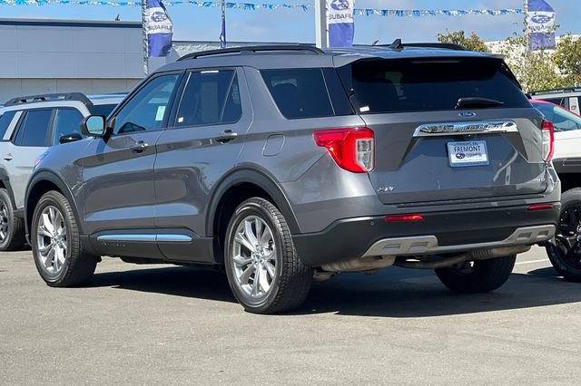 Used 2022 Ford Explorer XLT w/ Equipment Group 202A AWD/4WD image 6