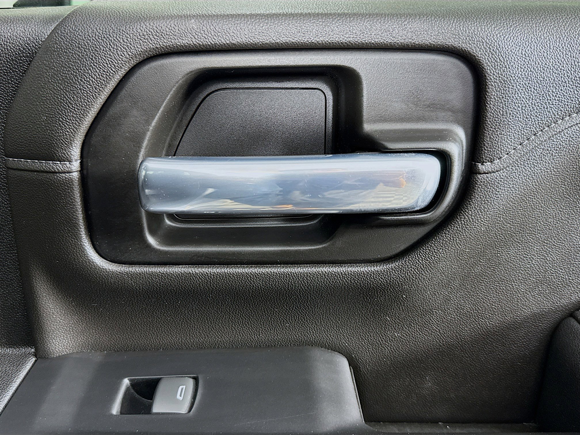 Used 2021 Chevrolet Silverado 2500 LTZ w/ LTZ Convenience Package image 29